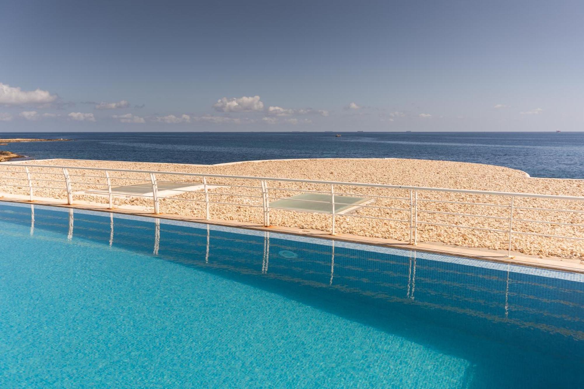 Waters-Edge Complex Apartman Marsaskala Kültér fotó